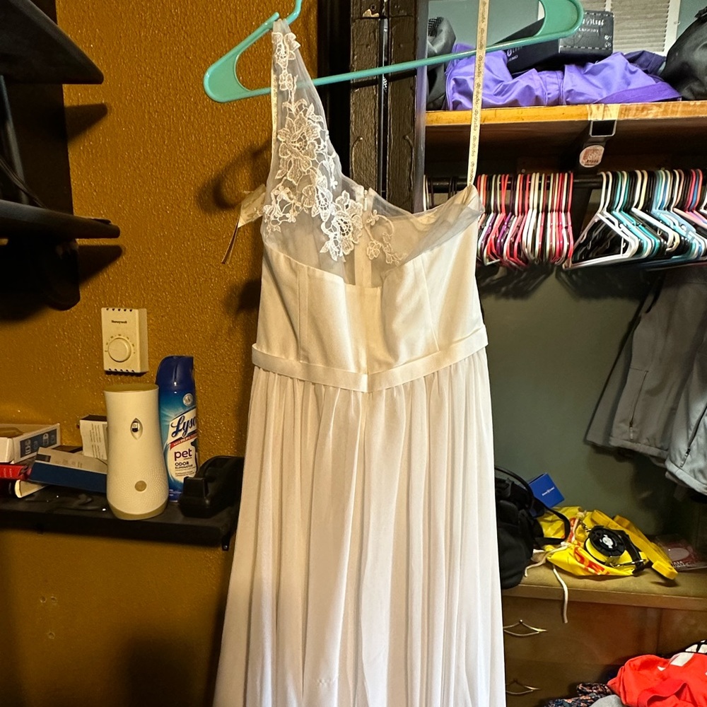 David’s Bridal white dress